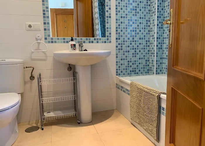 דירה Playa Burriana, Tva Terasser, Havsutsikt, Pool נרחה