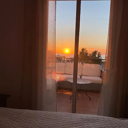 Playa Burriana, Två Terasser, Havsutsikt, Pool * Nerja
