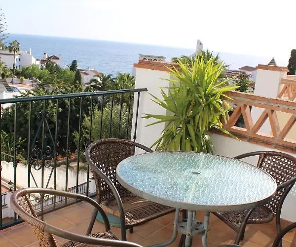 Playa Burriana, Tva Terasser, Havsutsikt, Pool نيرخا