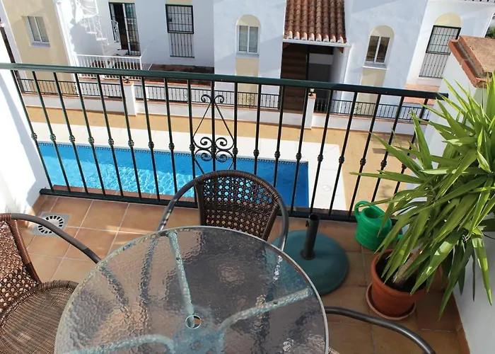 شقة Playa Burriana, Tva Terasser, Havsutsikt, Pool نيرخا